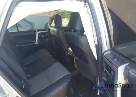 2019 Toyota 4Runner Sr5 Premium z USA, uszkodzony, nr VIN JTEBU5JR0K5653811